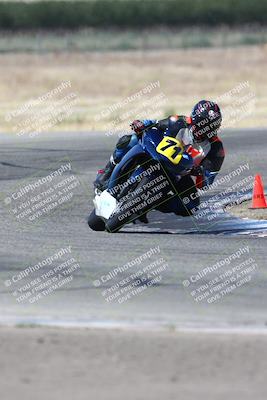media/May-26-2024-Lets Ride (Sun) [[4952920045]]/B Group/1020am (Grapevine)/